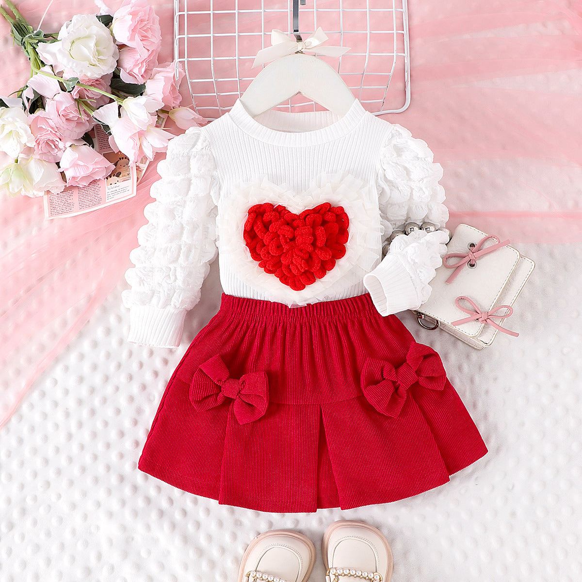 Bubble sleeve heart-shaped top bow short skirt two-piece set